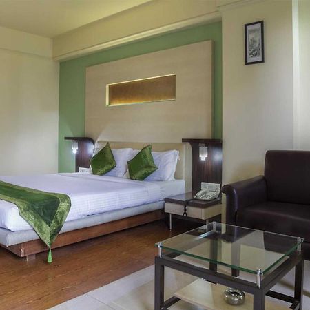מומביי Hotel Archana Residency מראה חיצוני תמונה