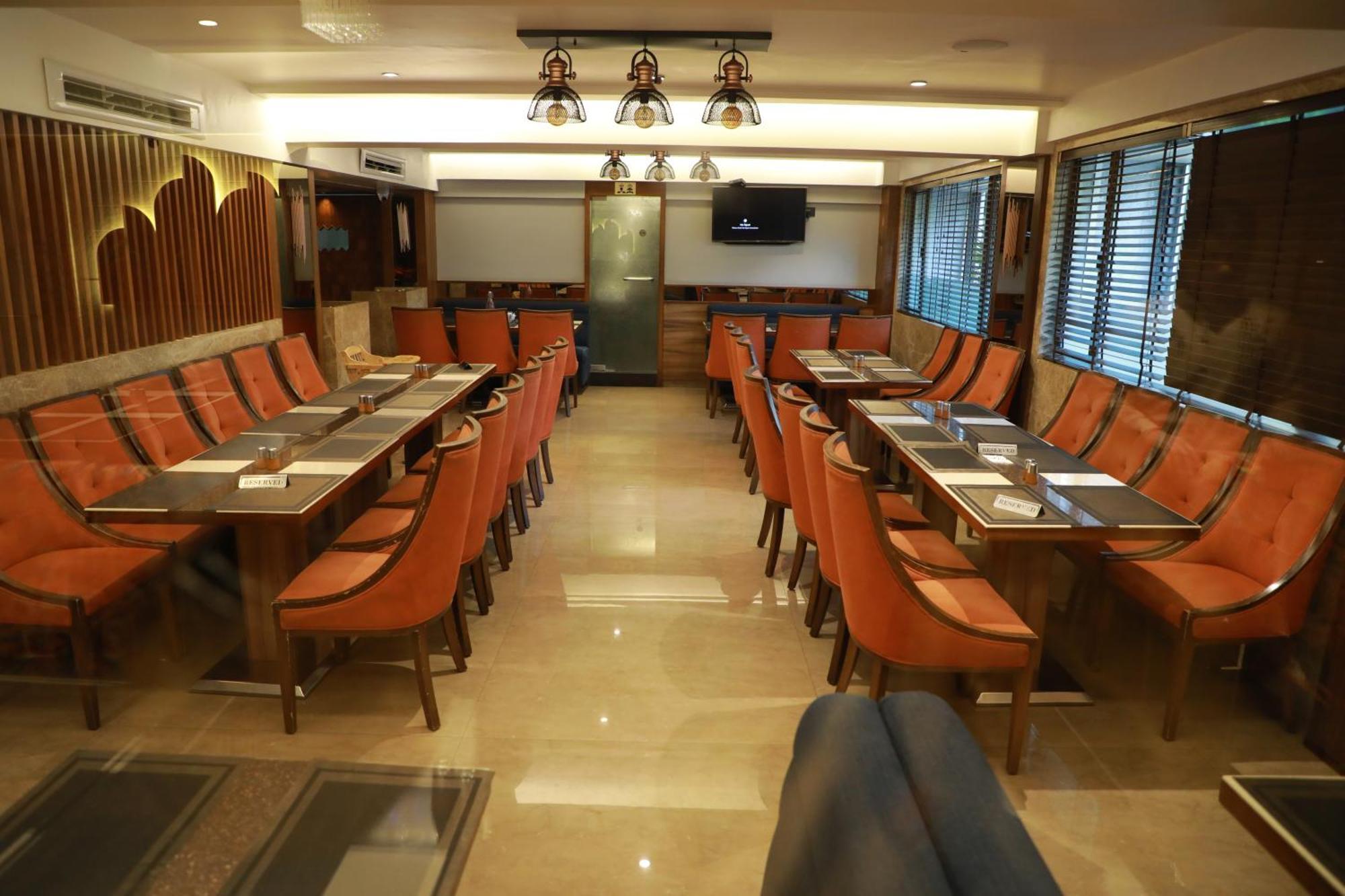 מומביי Hotel Archana Residency מראה חיצוני תמונה