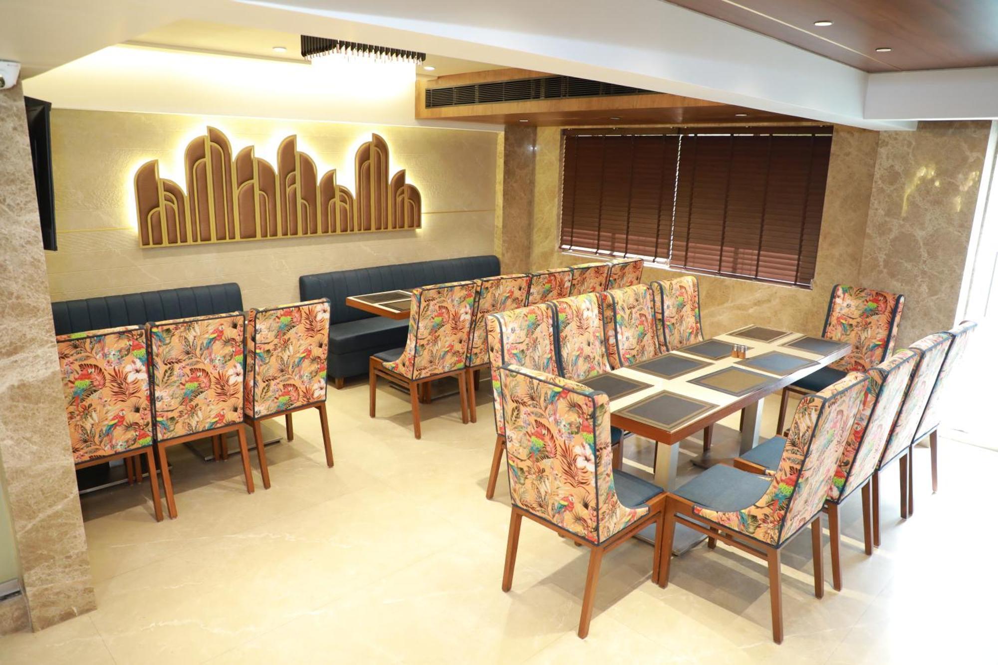 מומביי Hotel Archana Residency מראה חיצוני תמונה